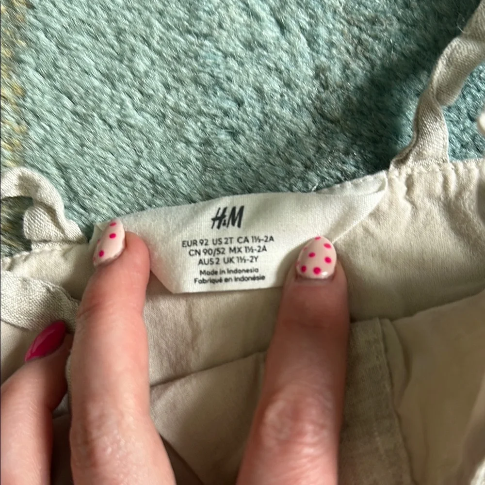 H&M Kids Light cream crop Top with Ruffle Hem